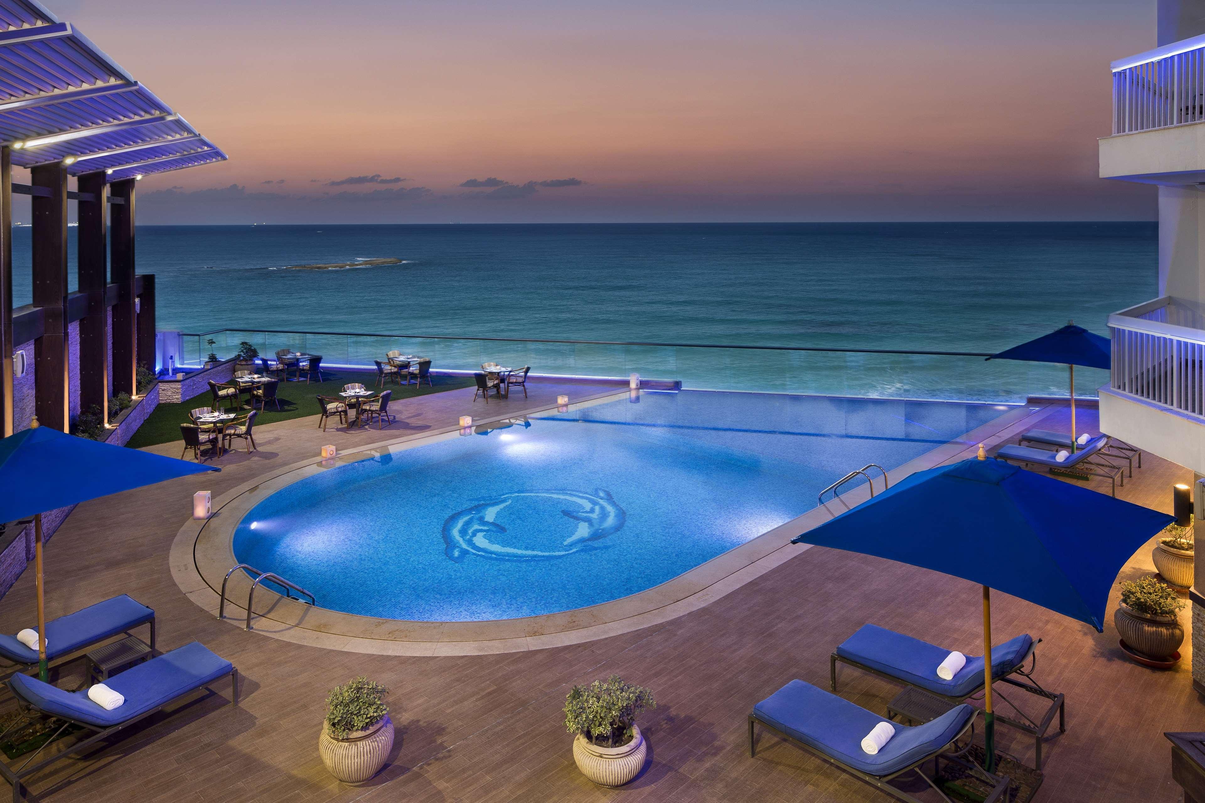Hilton Alexandria Corniche Hotel Facilities photo The pool at the hotel